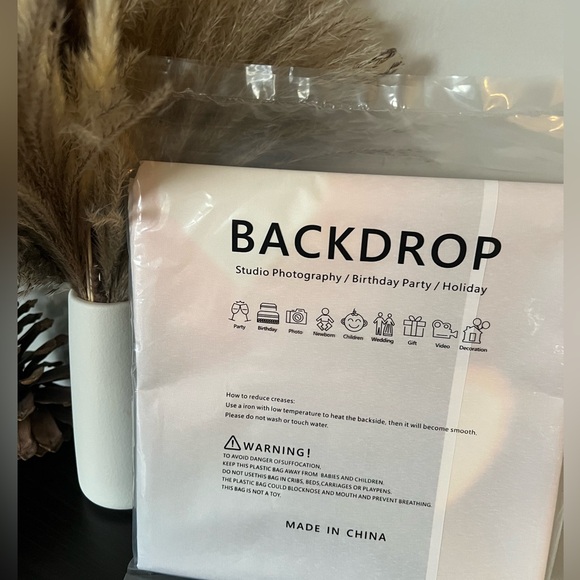 Heart Backdrop - Picture 2 of 3